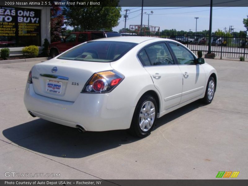Winter Frost Pearl / Blond 2009 Nissan Altima 2.5 S