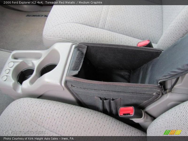 Toreador Red Metallic / Medium Graphite 2000 Ford Explorer XLS 4x4