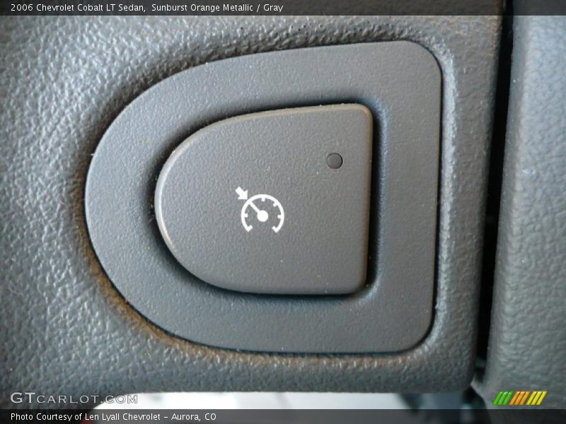 Sunburst Orange Metallic / Gray 2006 Chevrolet Cobalt LT Sedan