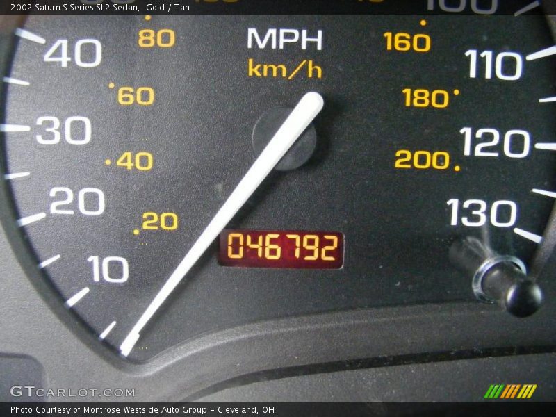 Gold / Tan 2002 Saturn S Series SL2 Sedan