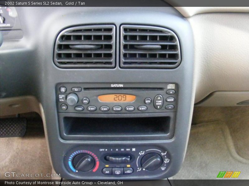 Gold / Tan 2002 Saturn S Series SL2 Sedan