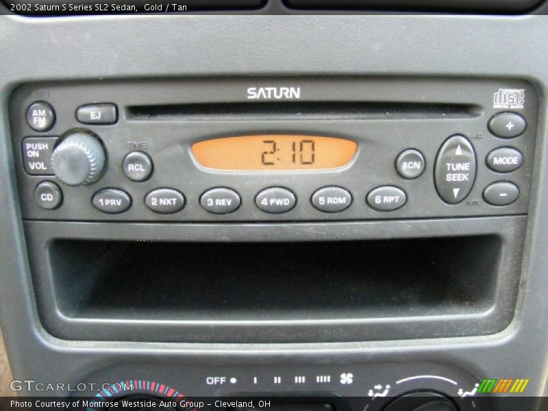 Gold / Tan 2002 Saturn S Series SL2 Sedan