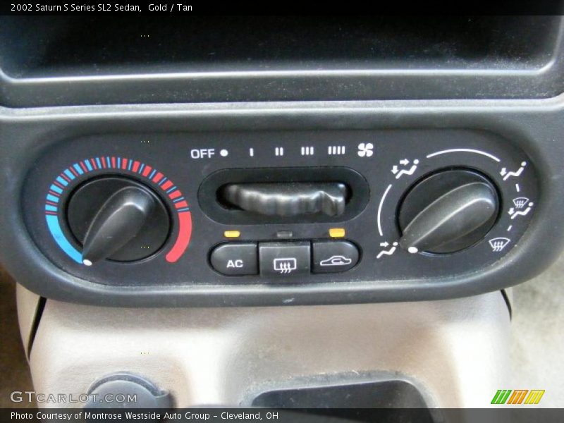 Gold / Tan 2002 Saturn S Series SL2 Sedan