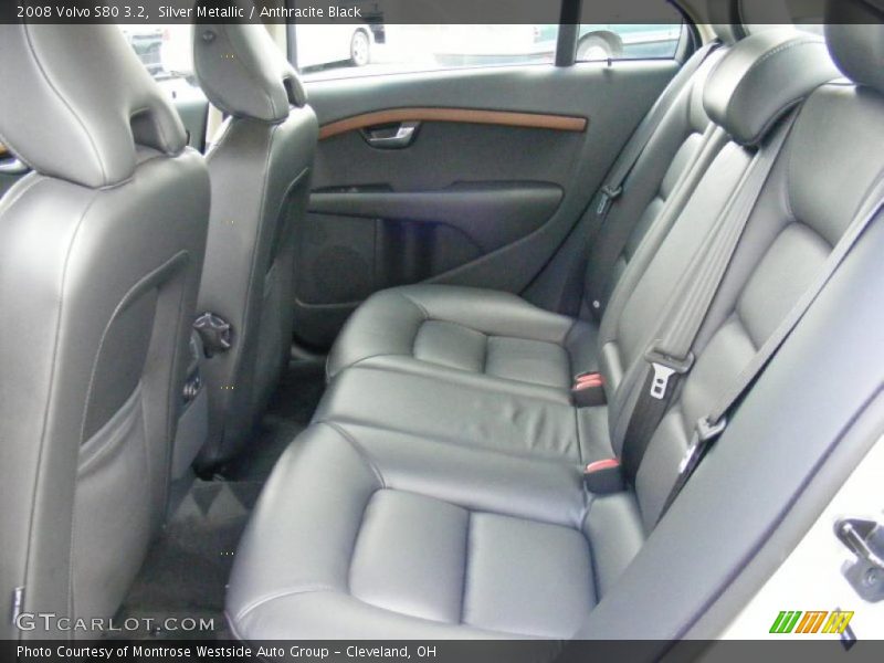 Silver Metallic / Anthracite Black 2008 Volvo S80 3.2