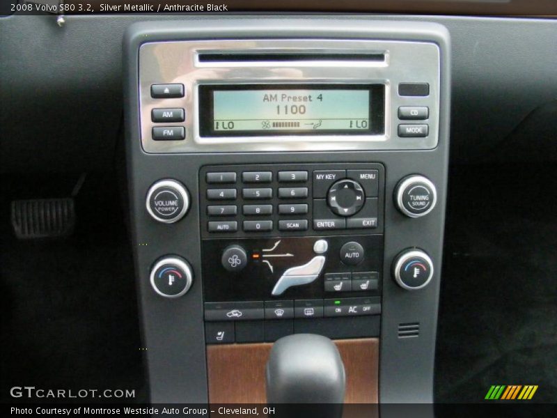 Silver Metallic / Anthracite Black 2008 Volvo S80 3.2
