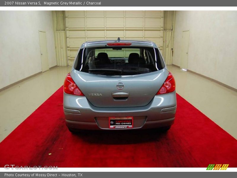 Magnetic Grey Metallic / Charcoal 2007 Nissan Versa S