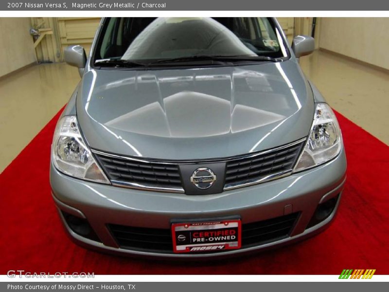 Magnetic Grey Metallic / Charcoal 2007 Nissan Versa S