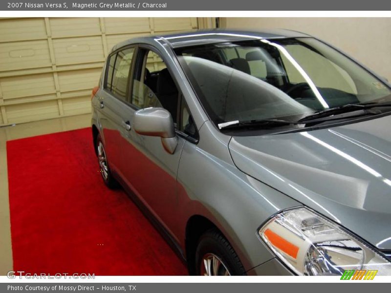 Magnetic Grey Metallic / Charcoal 2007 Nissan Versa S