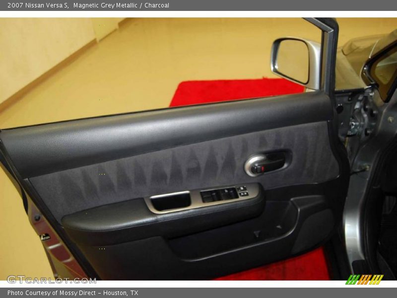 Magnetic Grey Metallic / Charcoal 2007 Nissan Versa S