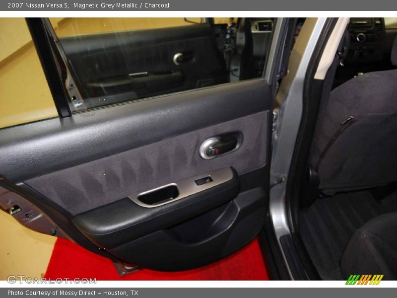 Magnetic Grey Metallic / Charcoal 2007 Nissan Versa S