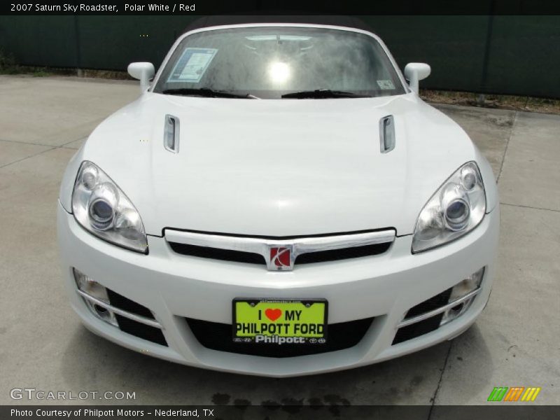 Polar White / Red 2007 Saturn Sky Roadster