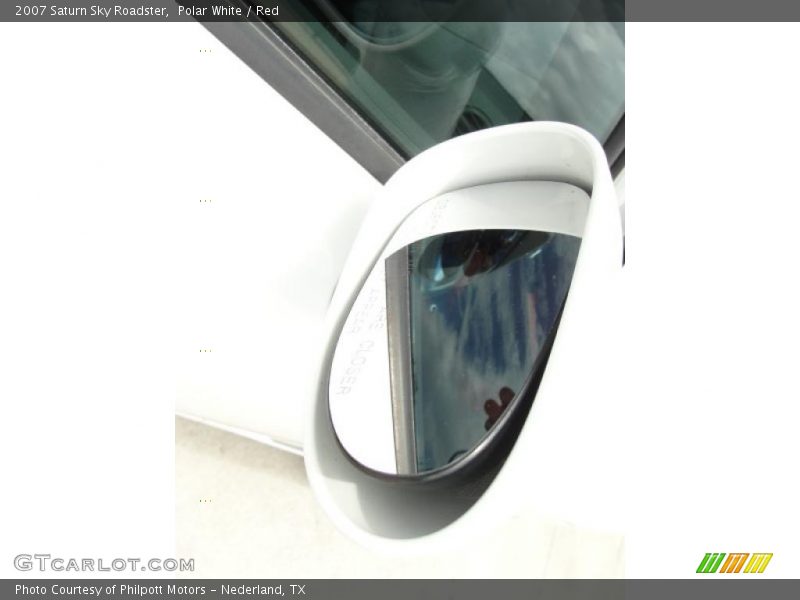 Polar White / Red 2007 Saturn Sky Roadster