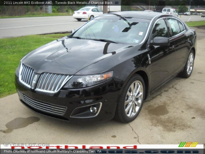 Tuxedo Black Metallic / Charcoal Black 2011 Lincoln MKS EcoBoost AWD