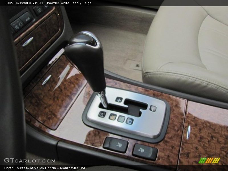 Powder White Pearl / Beige 2005 Hyundai XG350 L