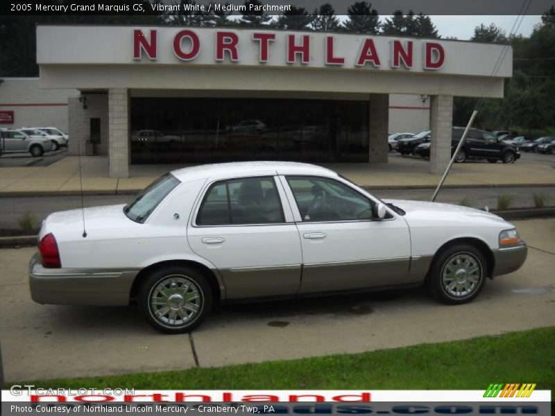 Vibrant White / Medium Parchment 2005 Mercury Grand Marquis GS