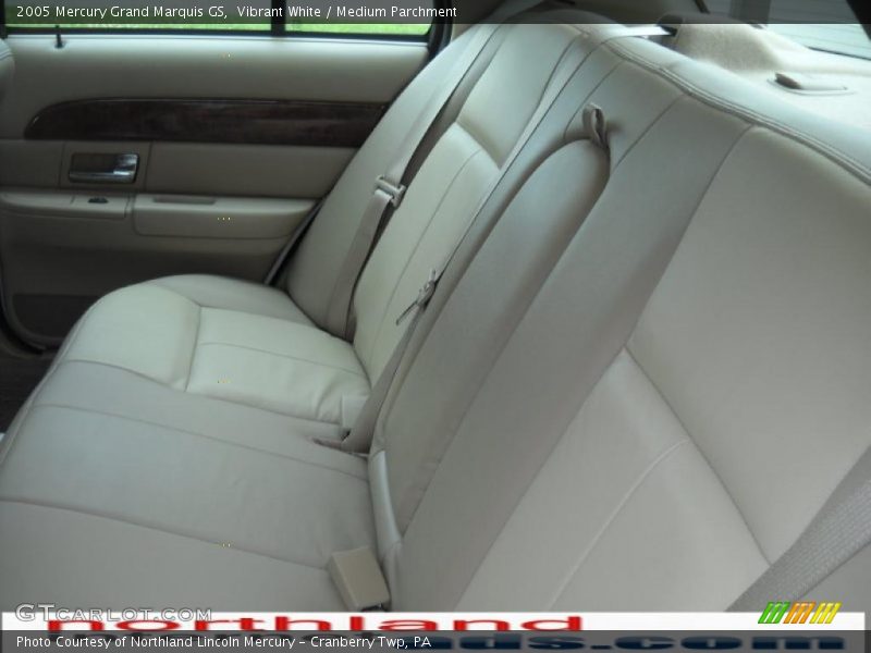 Vibrant White / Medium Parchment 2005 Mercury Grand Marquis GS