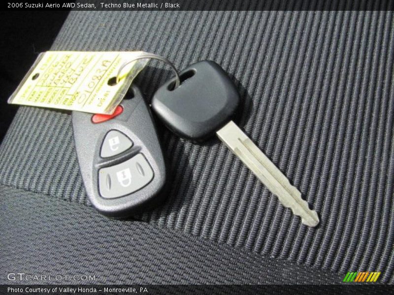 Techno Blue Metallic / Black 2006 Suzuki Aerio AWD Sedan