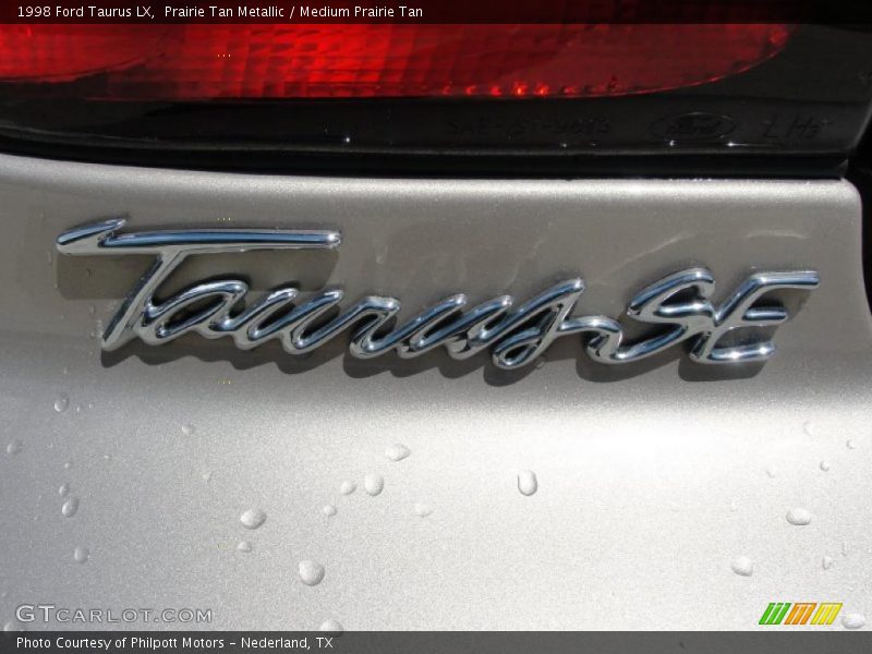 Prairie Tan Metallic / Medium Prairie Tan 1998 Ford Taurus LX