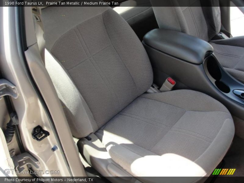 Prairie Tan Metallic / Medium Prairie Tan 1998 Ford Taurus LX