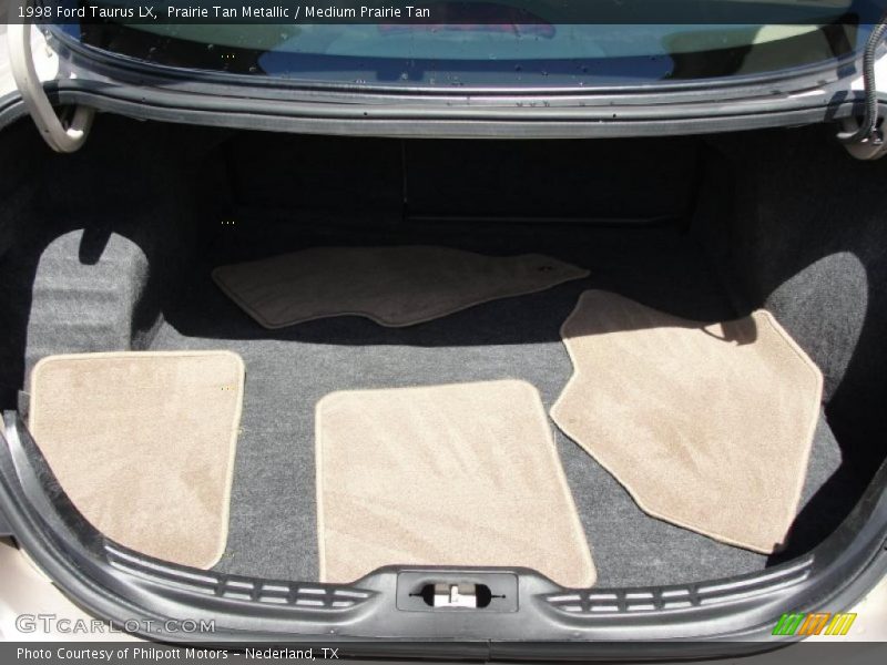 Prairie Tan Metallic / Medium Prairie Tan 1998 Ford Taurus LX