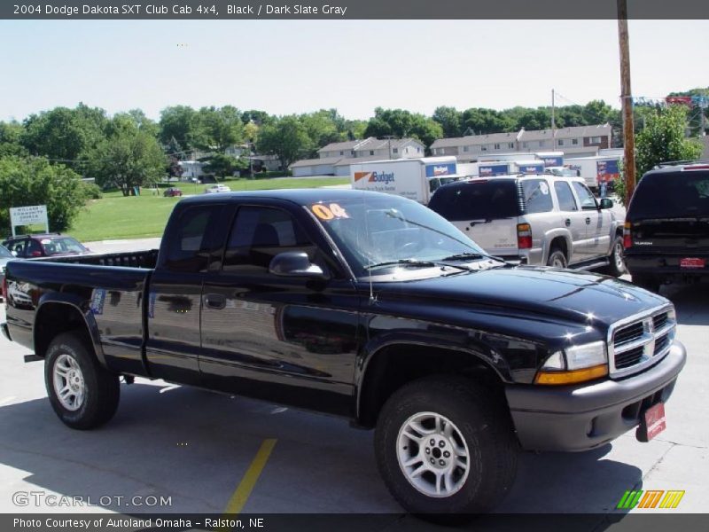 Black / Dark Slate Gray 2004 Dodge Dakota SXT Club Cab 4x4