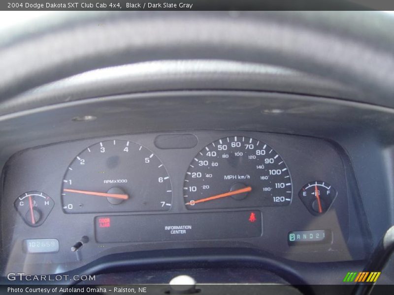Black / Dark Slate Gray 2004 Dodge Dakota SXT Club Cab 4x4