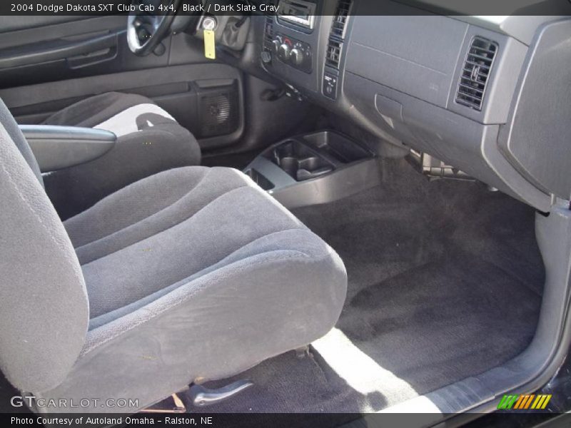 Black / Dark Slate Gray 2004 Dodge Dakota SXT Club Cab 4x4