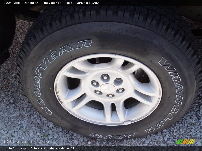 Black / Dark Slate Gray 2004 Dodge Dakota SXT Club Cab 4x4