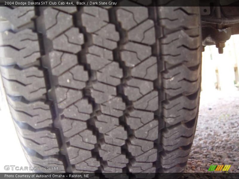 Black / Dark Slate Gray 2004 Dodge Dakota SXT Club Cab 4x4