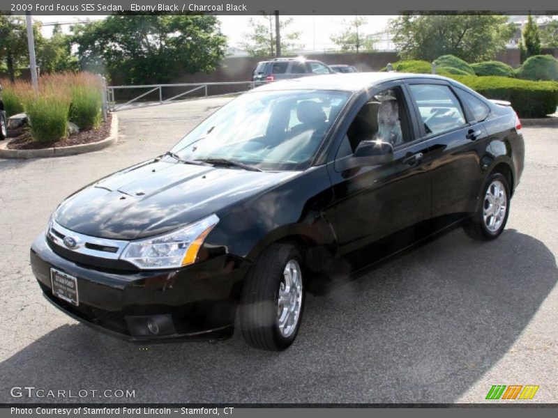 Ebony Black / Charcoal Black 2009 Ford Focus SES Sedan