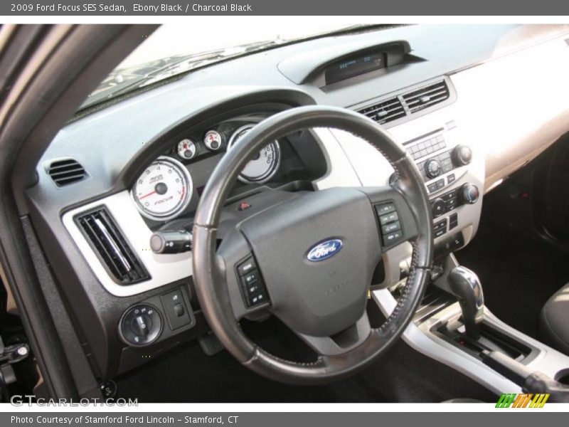 Ebony Black / Charcoal Black 2009 Ford Focus SES Sedan