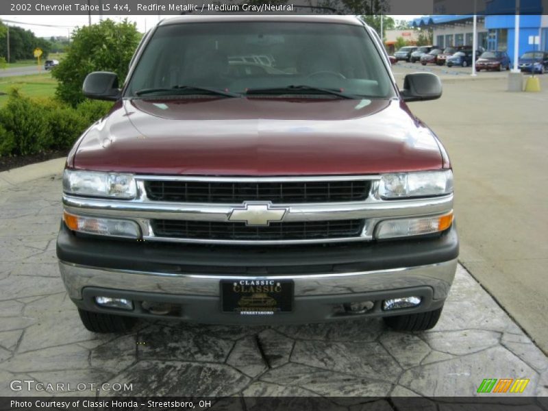 Redfire Metallic / Medium Gray/Neutral 2002 Chevrolet Tahoe LS 4x4
