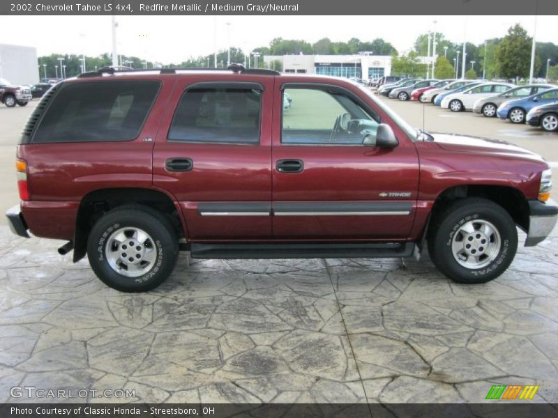Redfire Metallic / Medium Gray/Neutral 2002 Chevrolet Tahoe LS 4x4