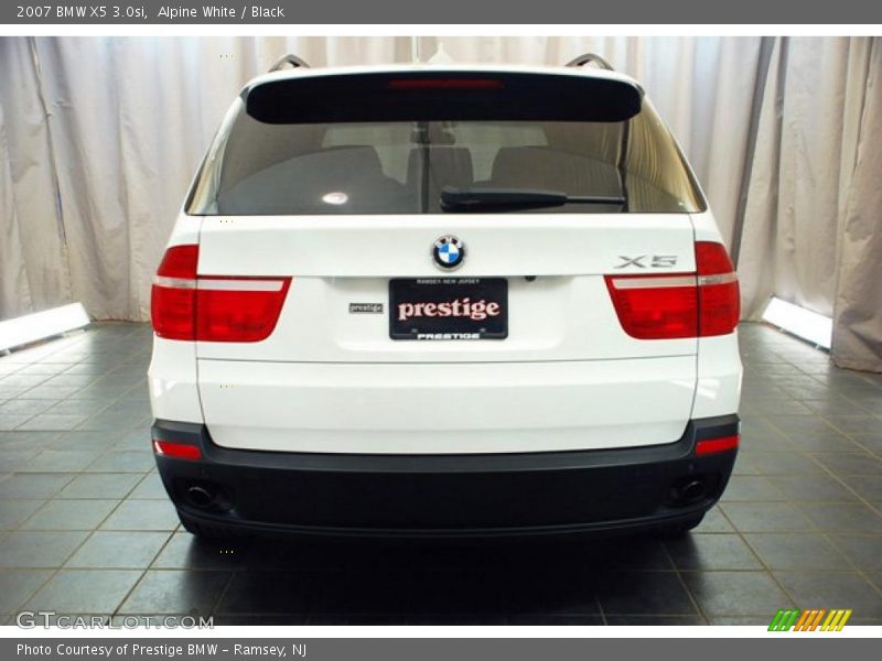 Alpine White / Black 2007 BMW X5 3.0si