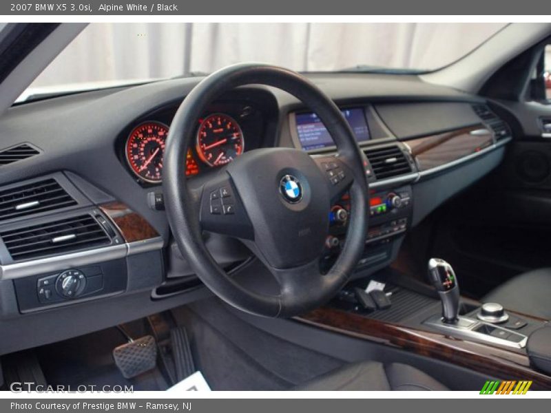 Alpine White / Black 2007 BMW X5 3.0si