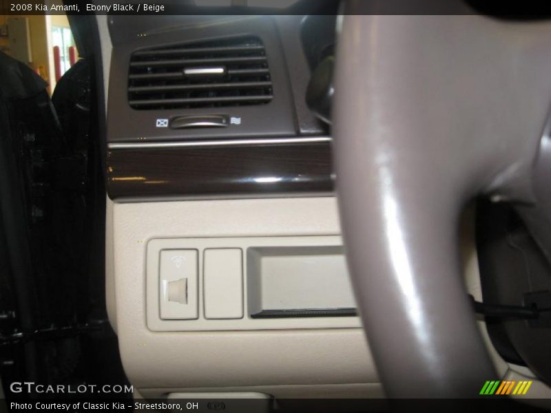 Ebony Black / Beige 2008 Kia Amanti