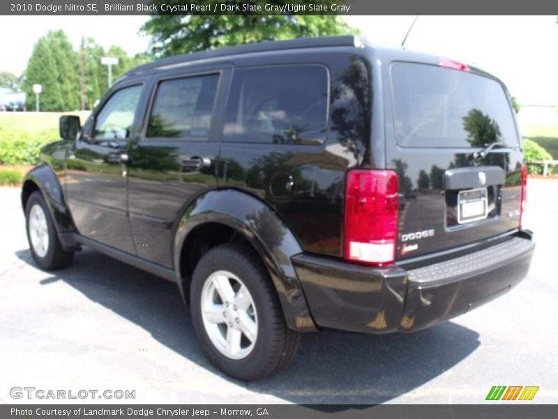 Brilliant Black Crystal Pearl / Dark Slate Gray/Light Slate Gray 2010 Dodge Nitro SE