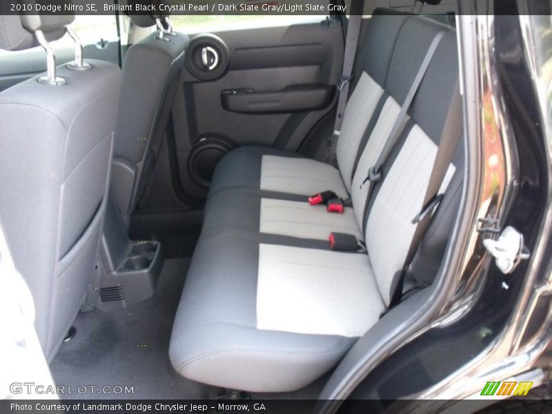 Brilliant Black Crystal Pearl / Dark Slate Gray/Light Slate Gray 2010 Dodge Nitro SE