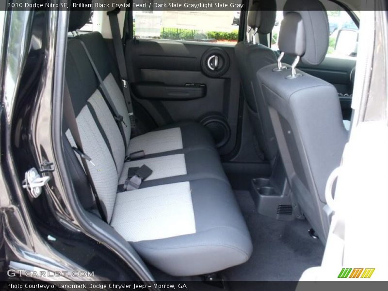 Brilliant Black Crystal Pearl / Dark Slate Gray/Light Slate Gray 2010 Dodge Nitro SE