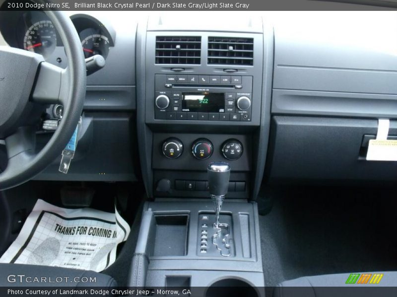 Brilliant Black Crystal Pearl / Dark Slate Gray/Light Slate Gray 2010 Dodge Nitro SE