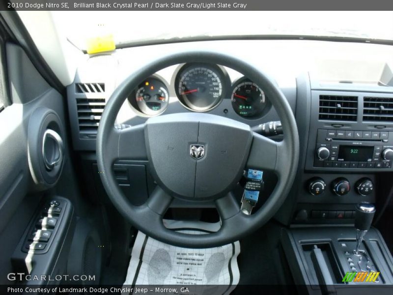 Brilliant Black Crystal Pearl / Dark Slate Gray/Light Slate Gray 2010 Dodge Nitro SE