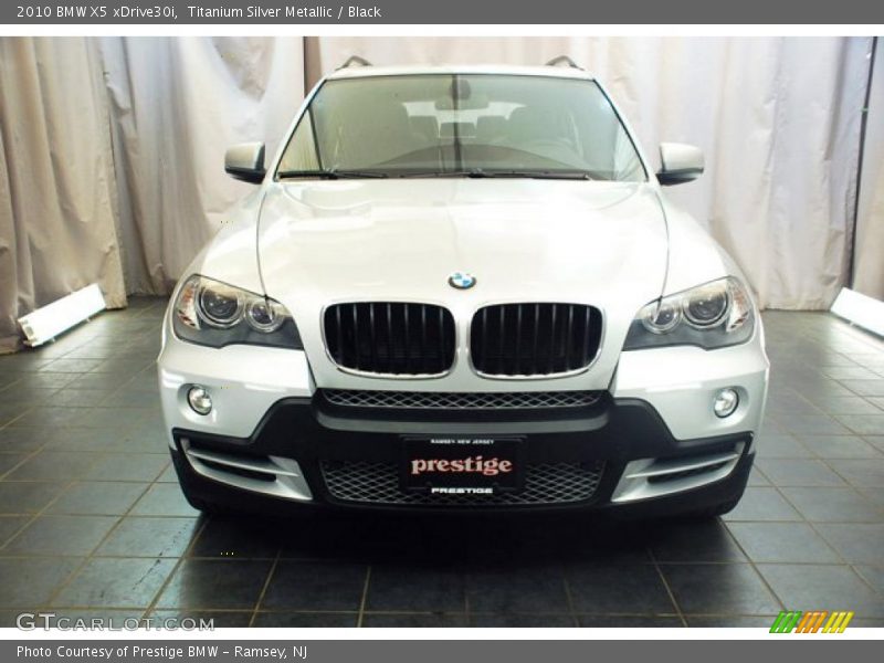 Titanium Silver Metallic / Black 2010 BMW X5 xDrive30i
