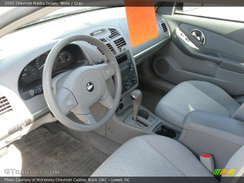 White / Gray 2005 Chevrolet Malibu Sedan