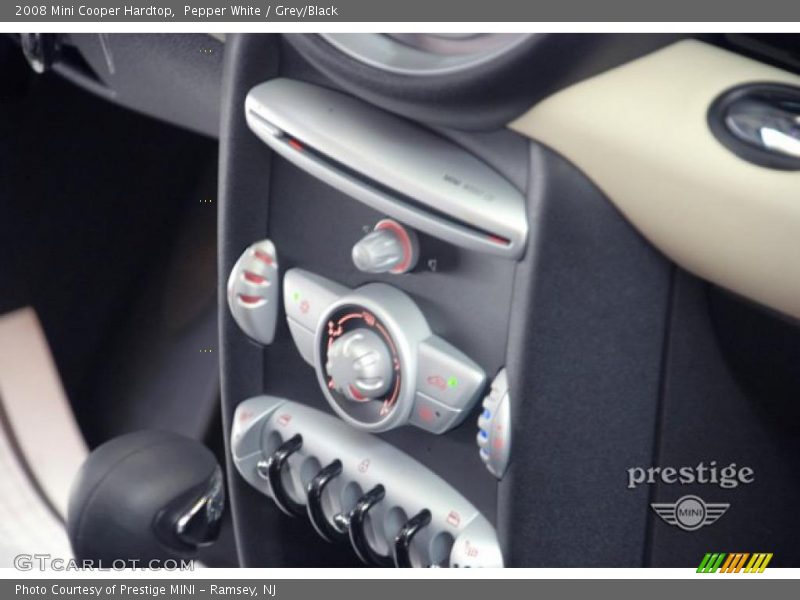 Pepper White / Grey/Black 2008 Mini Cooper Hardtop