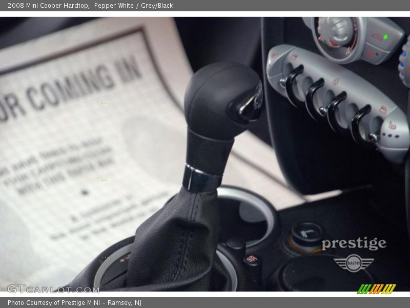 Pepper White / Grey/Black 2008 Mini Cooper Hardtop