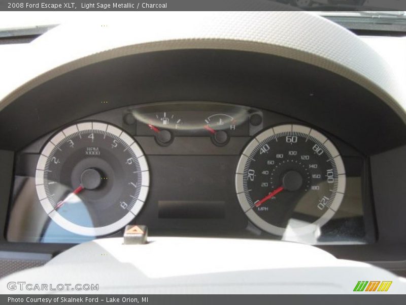 Light Sage Metallic / Charcoal 2008 Ford Escape XLT