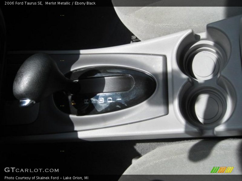 Merlot Metallic / Ebony Black 2006 Ford Taurus SE