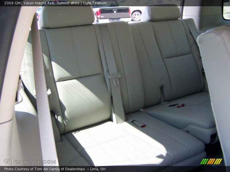 Summit White / Light Titanium 2009 GMC Yukon Hybrid 4x4