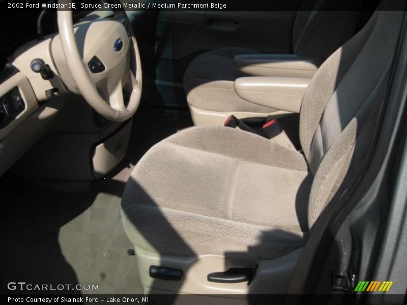 Spruce Green Metallic / Medium Parchment Beige 2002 Ford Windstar SE