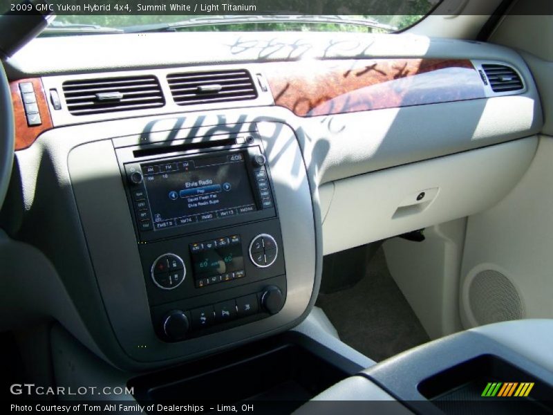 Summit White / Light Titanium 2009 GMC Yukon Hybrid 4x4